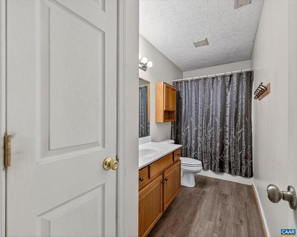 47 S FORK DR, Louisa, VA 23093