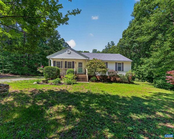 47 S FORK DR, Louisa, VA 23093
