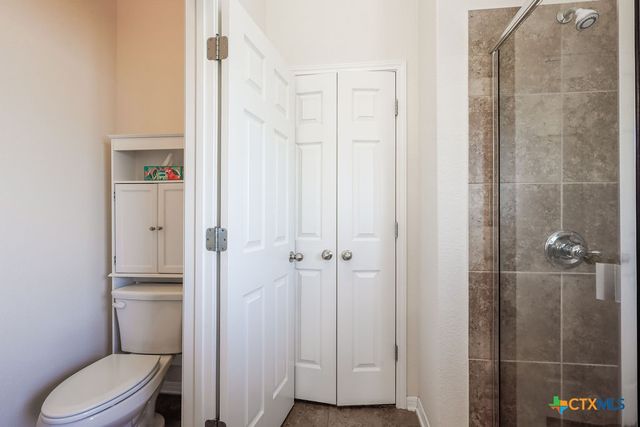 5821 Worthing Drive, Temple, TX 76502
