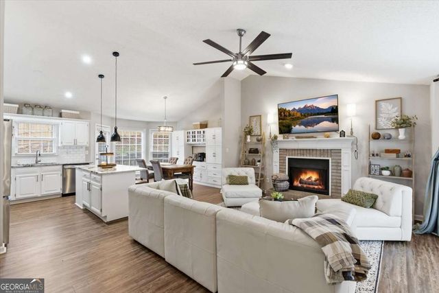 10 Old Hickory Way, Dallas, GA 30157