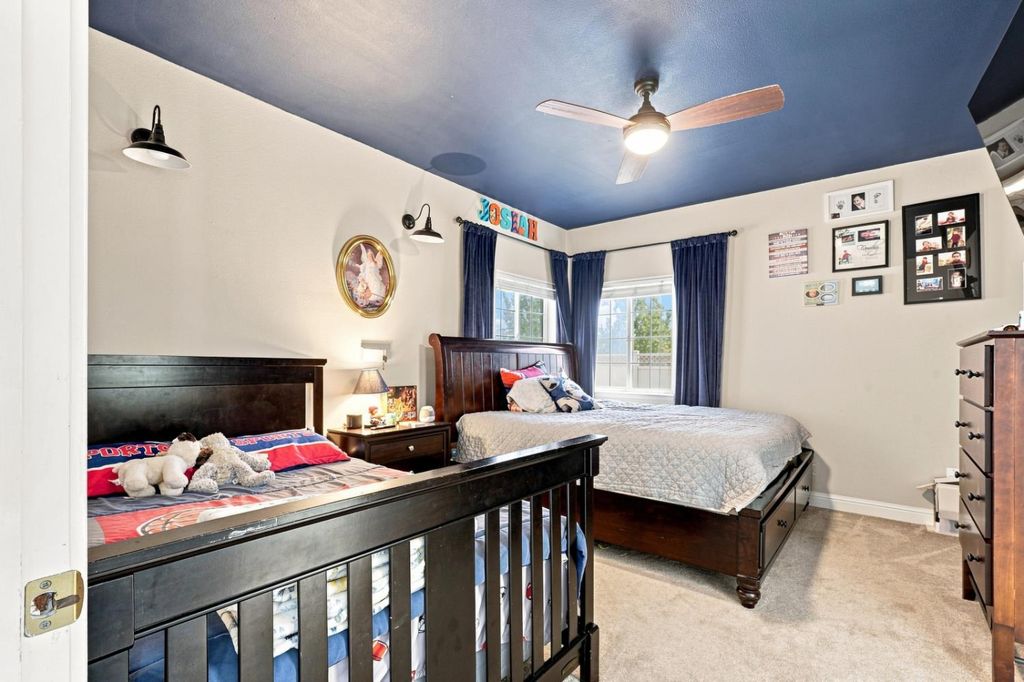 Image 26 of property listing at 11635 S Amber Avenue, Selma, CA 93662