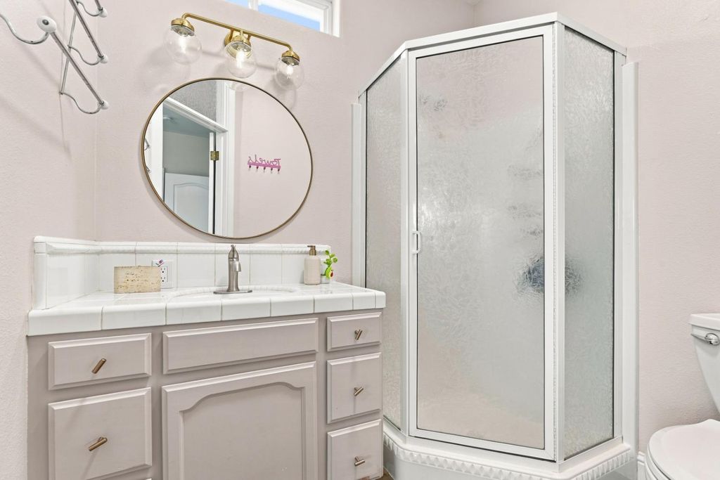 Image 28 of property listing at 11635 S Amber Avenue, Selma, CA 93662