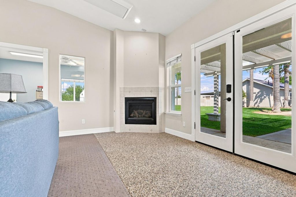 Image 52 of property listing at 11635 S Amber Avenue, Selma, CA 93662