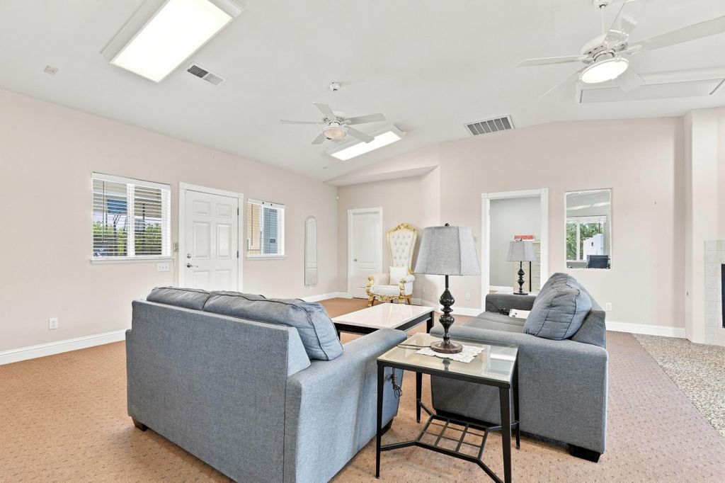 Image 55 of property listing at 11635 S Amber Avenue, Selma, CA 93662