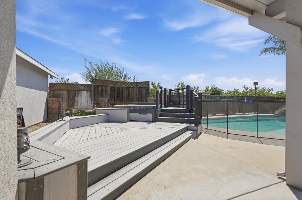Image 64 of property listing at 11635 S Amber Avenue, Selma, CA 93662