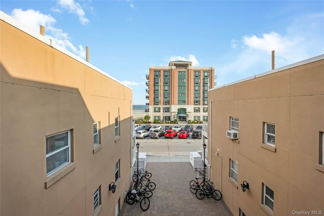 251 W Broadway 306, Long Beach, NY 11561