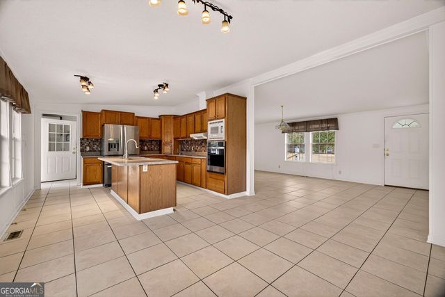 1323 Starling Road, Pembroke, GA 31321