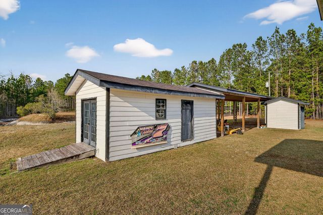 1323 Starling Road, Pembroke, GA 31321