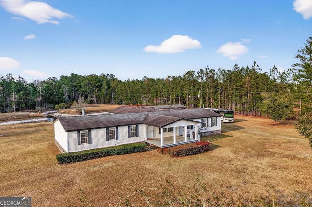 1323 Starling Road, Pembroke, GA 31321