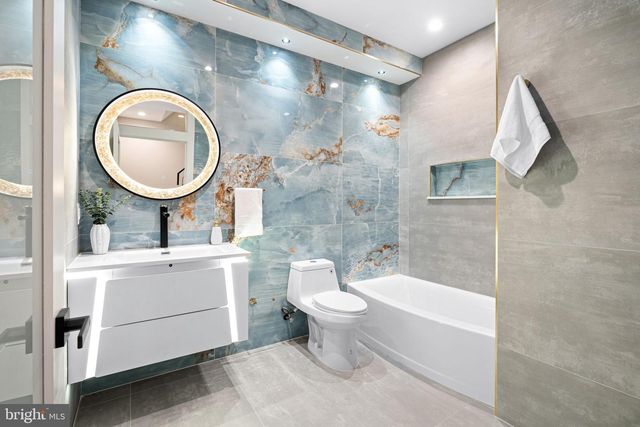 1318 S DORRANCE ST, Philadelphia, PA 19146