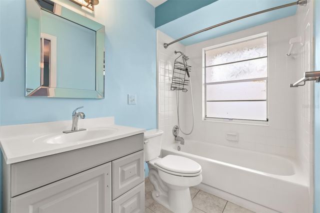 441 S NETHERWOOD CRESCENT 206, Altamonte Springs, FL 32714