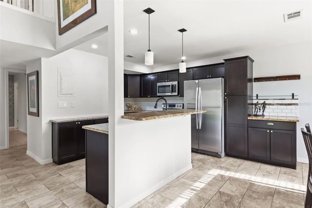 441 S NETHERWOOD CRESCENT 206, Altamonte Springs, FL 32714