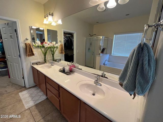 7610 W Millerton Way, Florence, AZ 85132