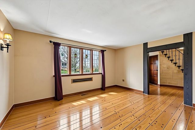 1247 Washington ROAD, Mt Lebanon, PA 15228