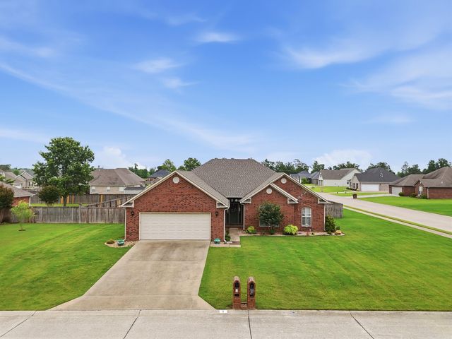 2 ABBIE Drive, Vilonia, AR 72173