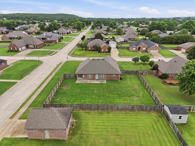 2 ABBIE Drive, Vilonia, AR 72173