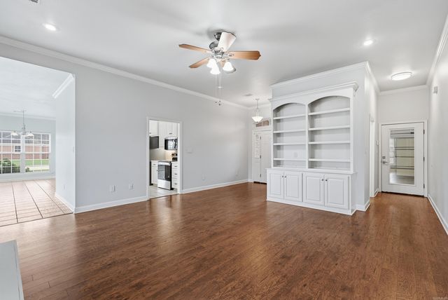 2 ABBIE Drive, Vilonia, AR 72173