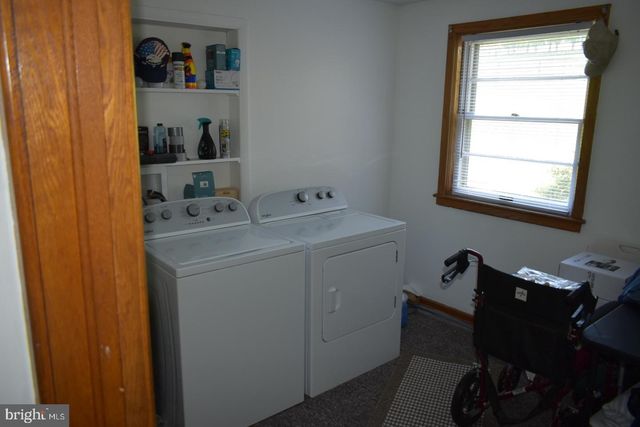 236 W ORE ST, Seven Valleys, PA 17360