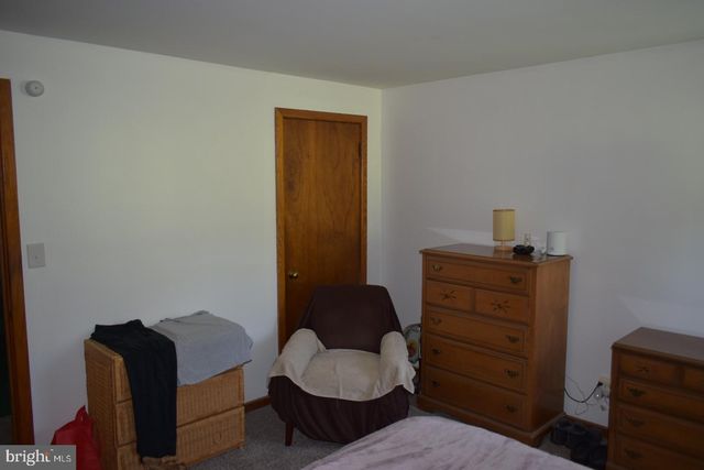 236 W ORE ST, Seven Valleys, PA 17360