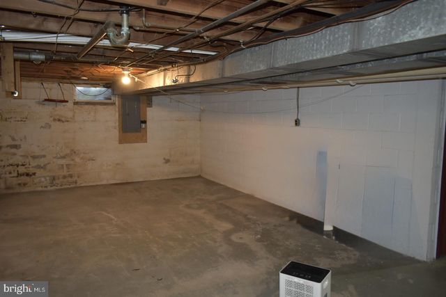 236 W ORE ST, Seven Valleys, PA 17360
