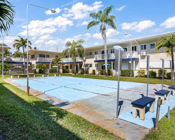 223 S Federal Highway 6, Dania Beach, FL 33004