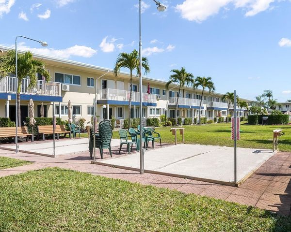 223 S Federal Highway 6, Dania Beach, FL 33004