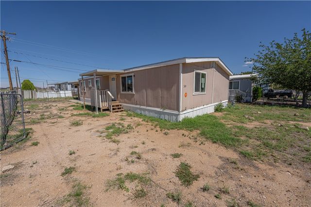 2605 E Carver Avenue, Kingman, AZ 86409