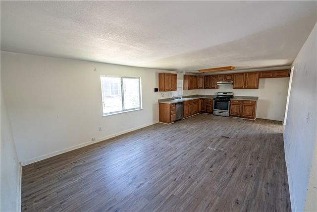 2605 E Carver Avenue, Kingman, AZ 86409