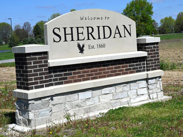 3352 Godby Drive, Sheridan, IN 46069