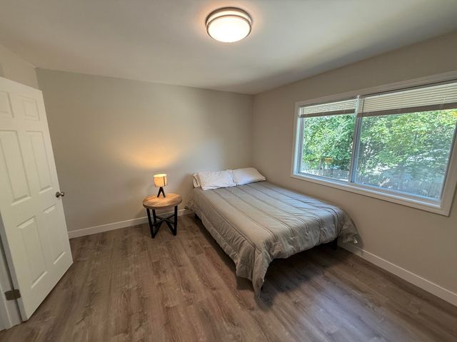 801 N ANN ST 8, Columbia, MO 65201