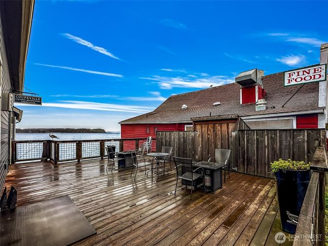 200 NW 1st Street, Coupeville, WA 98239