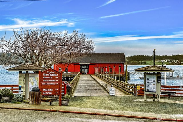 200 NW 1st Street, Coupeville, WA 98239