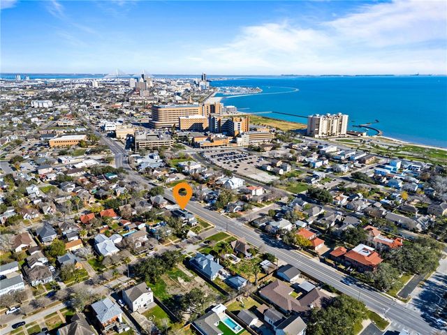 302 Cole St, Corpus Christi, TX 78404