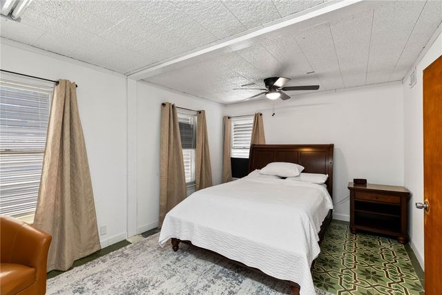 302 Cole St, Corpus Christi, TX 78404