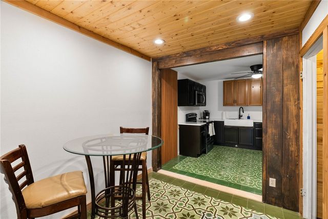 302 Cole St, Corpus Christi, TX 78404