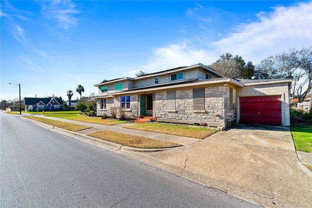 302 Cole St, Corpus Christi, TX 78404