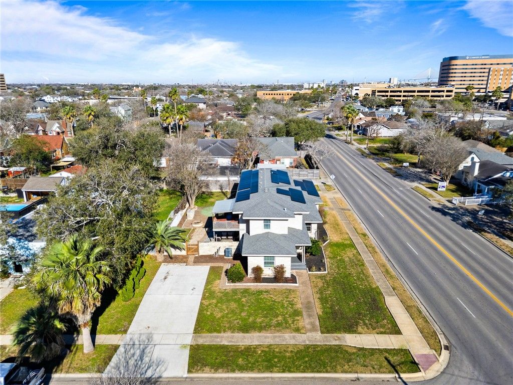 302 Cole St, Corpus Christi, TX 78404 — photo 4