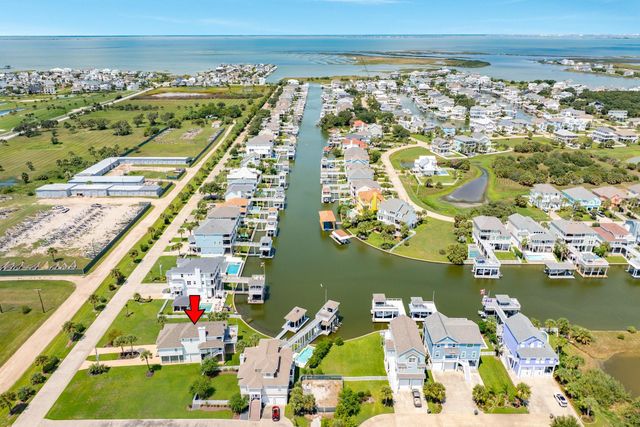 3635 Cove Lane, Galveston, TX 77554