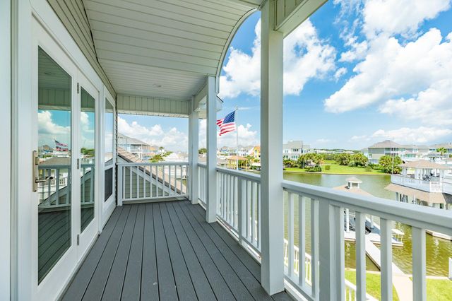 3635 Cove Lane, Galveston, TX 77554