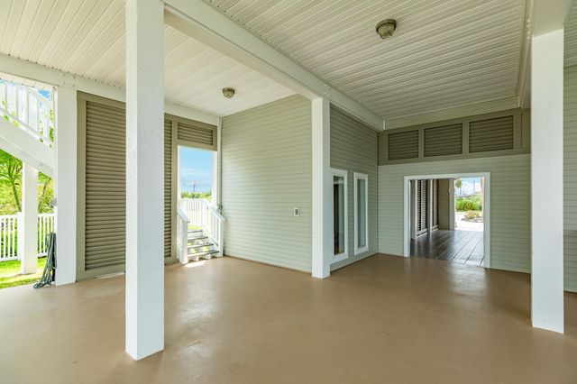 3635 Cove Lane, Galveston, TX 77554