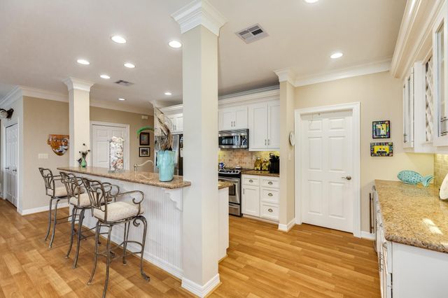 3635 Cove Lane, Galveston, TX 77554