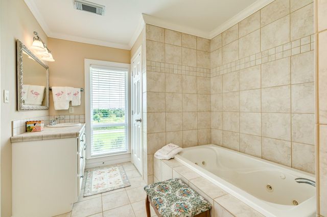 3635 Cove Lane, Galveston, TX 77554
