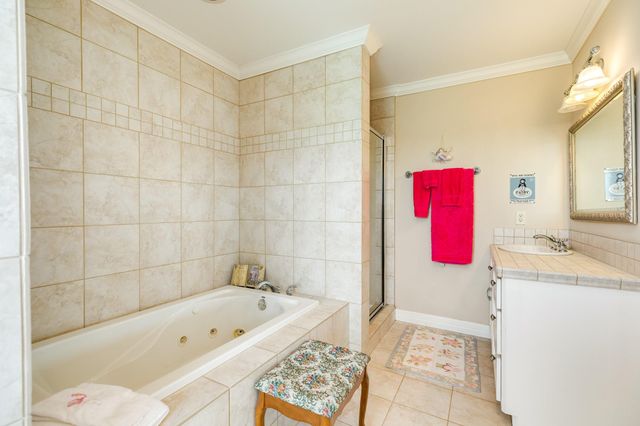 3635 Cove Lane, Galveston, TX 77554
