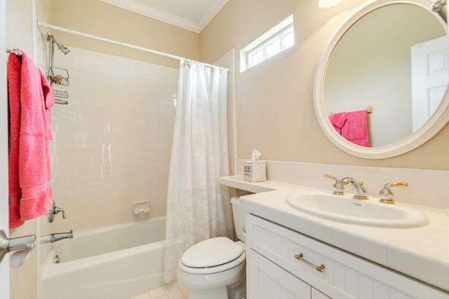 3635 Cove Lane, Galveston, TX 77554