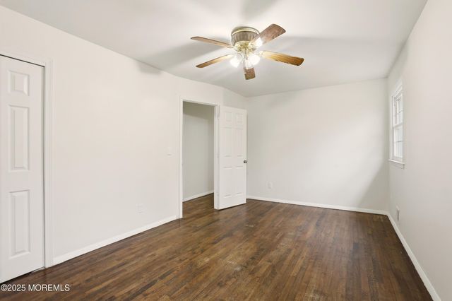 625 Commonwealth Boulevard, Toms River, NJ 08757