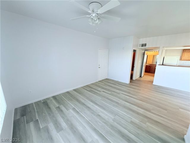 7255 West Sunset Road 1158, Las Vegas, NV 89113