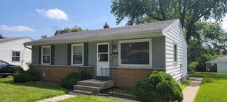 4724 N 80th STREET, Milwaukee, WI 53218