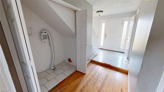 4025 Bakerfield RD, Virginia Beach, VA 23453