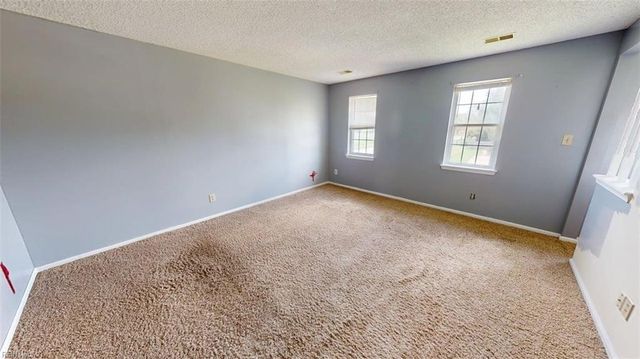 4025 Bakerfield RD, Virginia Beach, VA 23453