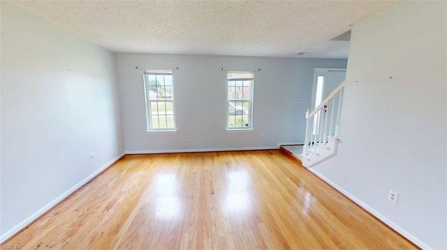 4025 Bakerfield RD, Virginia Beach, VA 23453